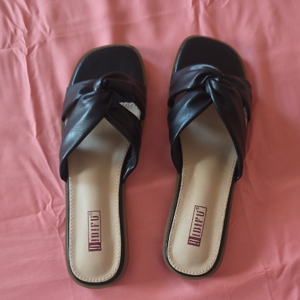 Black Elegant Sandals